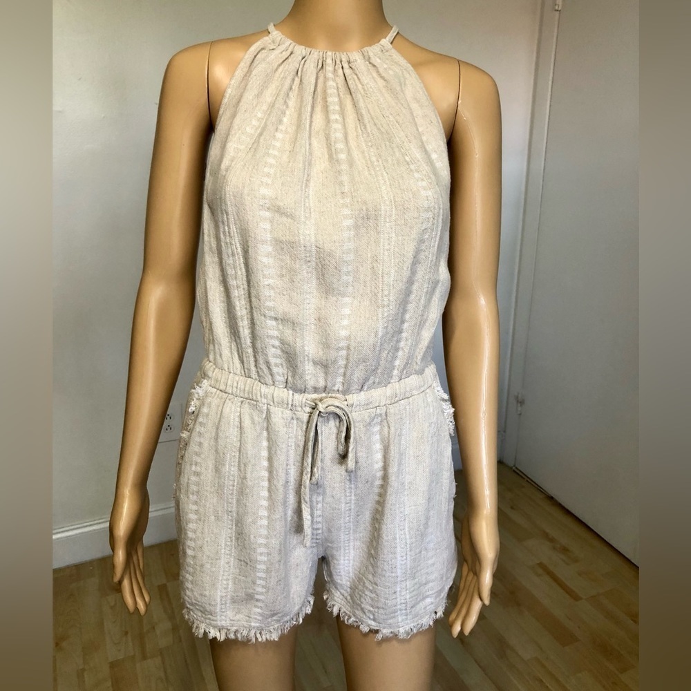 Fate Cream Sleeveless Romper